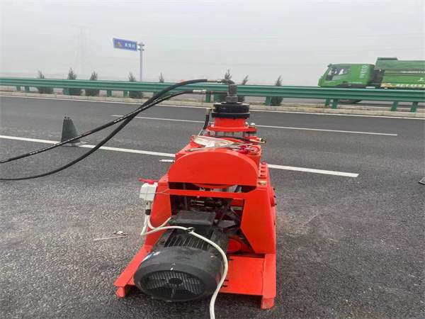 罗城高速公路路基下沉加固注浆灌浆